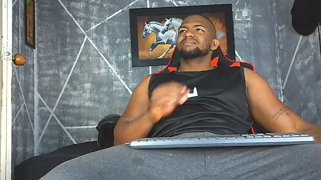 big blackmen19 online show from May 11, 1:28 pm