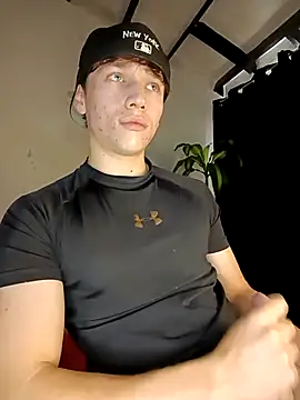 Snapshot of Logan_sixxer chatting on November 1, 9:50 pm Logan sixxer online show from November 1, 9:50 pm