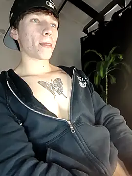 Logan sixxer online show from November 23, 9:14 pm