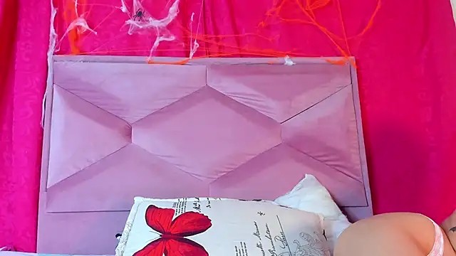 BellaaRossy online show from October 20, 5:35 pm