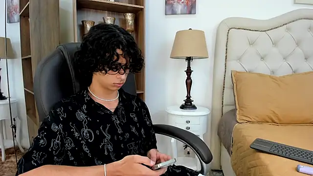 Ibratxandy online show from January 17, 7:06 pm