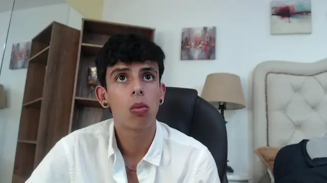 Ibratxandy online show from April 27, 7:23 pm