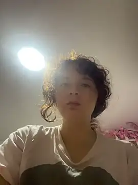 Snapshot of Sharon_Black chatting on July 8, 1:32 am Sharon Black online show from July 8, 1:32 am