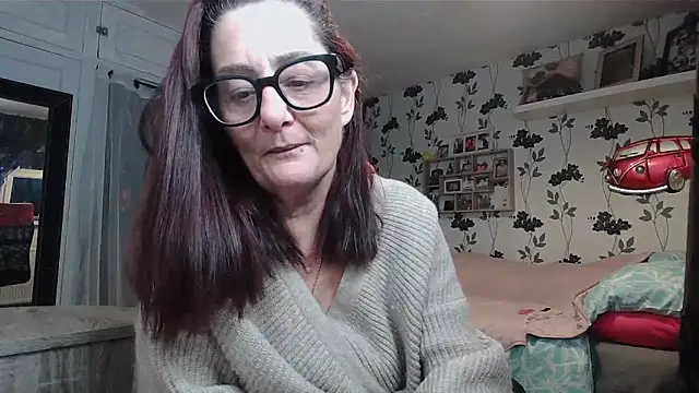 Mistress-Ivy51 online show from February 3, 6:35 pm