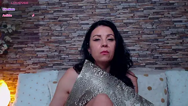 sexymilfnady online show from July 17, 4:08 am
