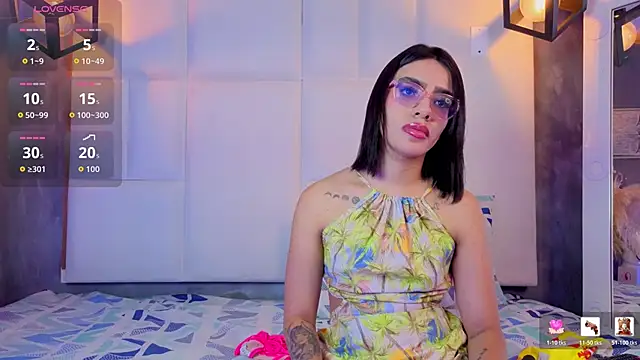 Snapshot of Rachel_Donnelly chatting on May 26, 2:51 am Rachel Donnelly online show from May 26, 2:51 am