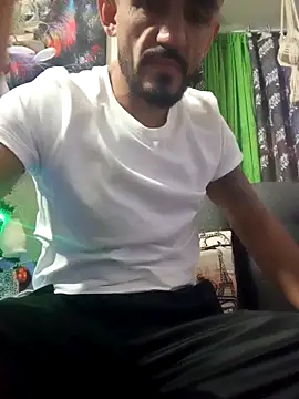 andrusstik online show from December 17, 1:11 am