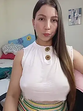 Snapshot of Arianna_Moss chatting on May 16, 11:36 pm Arianna Moss online show from May 16, 11:36 pm
