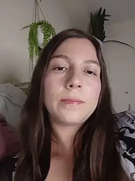 Snapshot of Arianna_Moss chatting on June 16, 2:25 am Arianna Moss online show from June 16, 2:25 am