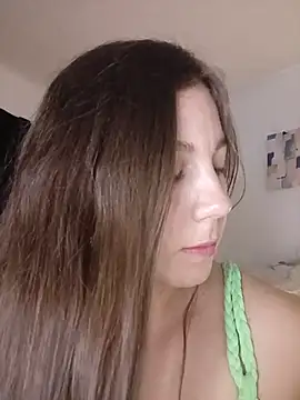 Snapshot of Arianna_Moss chatting on July 23, 3:37 am Arianna Moss online show from July 23, 3:37 am