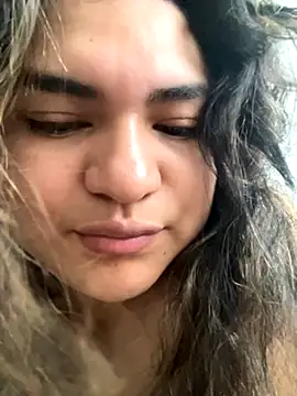 Snapshot of andi03 chatting on November 7, 9:37 pm andi03 online show from November 7, 9:37 pm