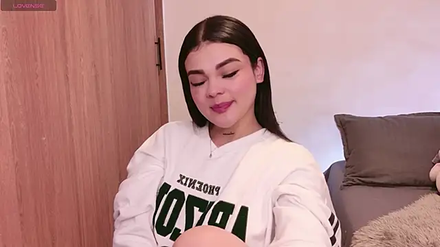 DulceDuarte online show from November 7, 4:45 am