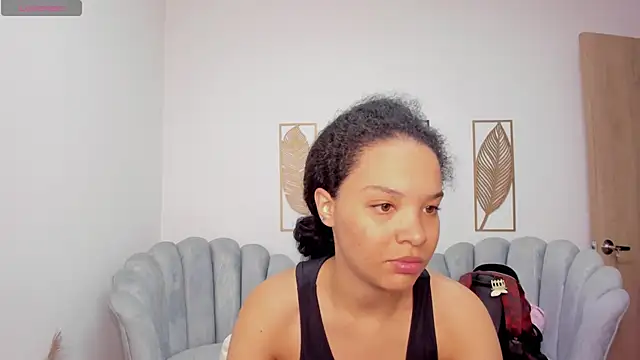 Snapshot of Ayshel_cooperr chatting on October 6, 3:37 am Ayshel cooperr online show from October 6, 3:37 am