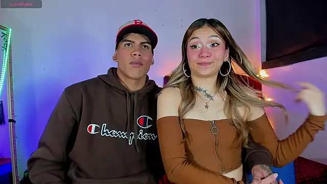 ChiliciousCouple online show from September 28, 3:12 am