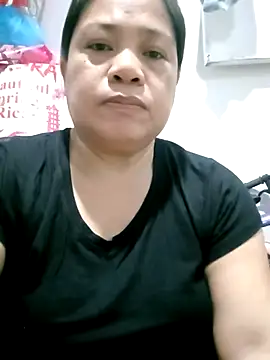 Snapshot of pinay_labb chatting on January 15, 11:41 pm pinay labb online show from January 15, 11:41 pm