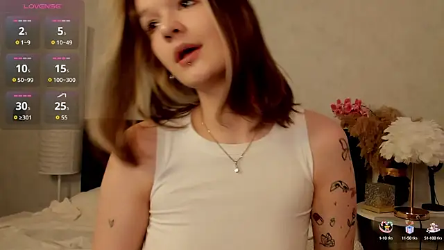 Kati Li online show from September 19, 10:16 am