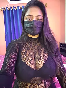 Snapshot of Ishu_Lovee chatting on June 18, 3:40 am Ishu Lovee online show from June 18, 3:40 am