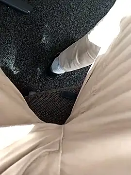 Ajayy01 online show from March 2, 11:17 am