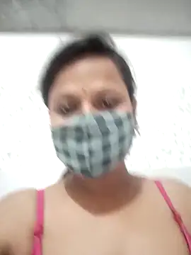 Snapshot of shalubhabhi69 chatting on September 18, 5:59 pm shalubhabhi69 online show from September 18, 5:59 pm