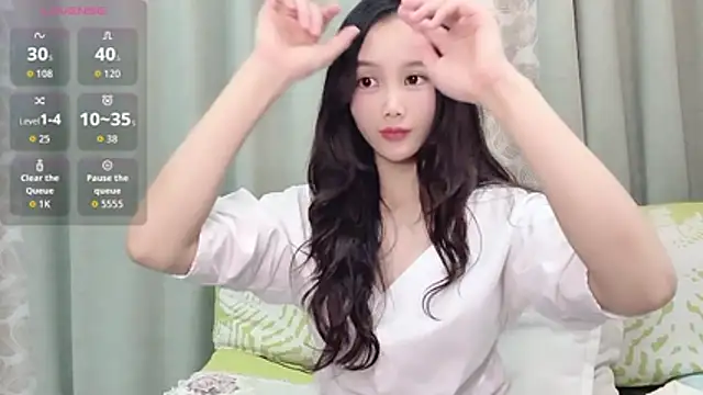 Aiyi909- online show from March 1, 3:47 pm