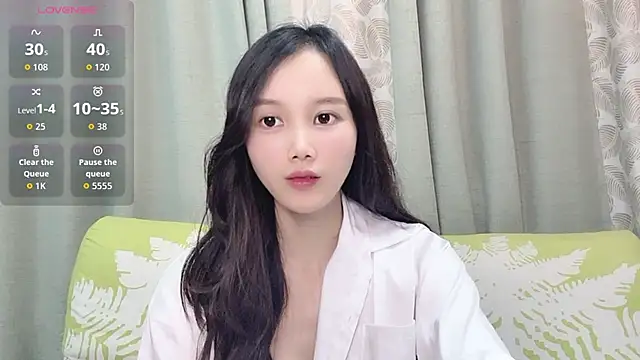 Snapshot of Aiyi909- chatting on March 19, 3:27 pm Aiyi909- online show from March 19, 3:27 pm