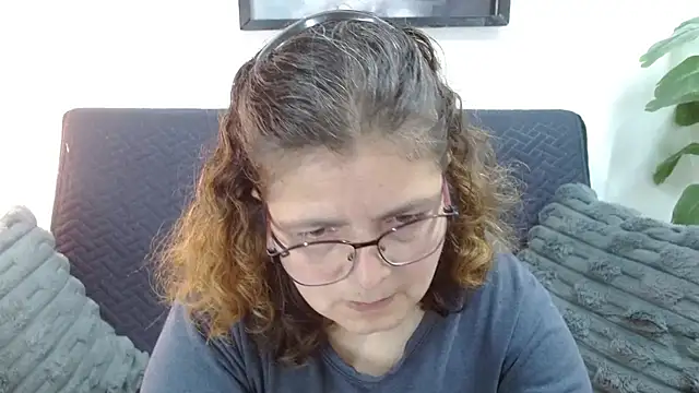 Snapshot of Linda_banks_ chatting on September 21, 1:18 am Linda banks online show from September 21, 1:18 am