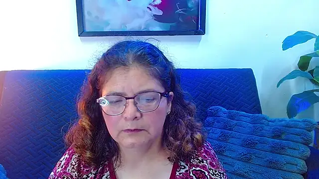 Snapshot of Linda_banks_ chatting on October 23, 1:38 am Linda banks online show from October 23, 1:38 am