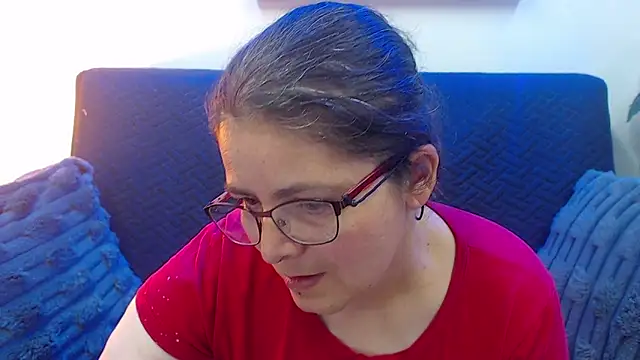 Snapshot of Linda_banks_ chatting on November 5, 2:00 am Linda banks online show from November 5, 2:00 am