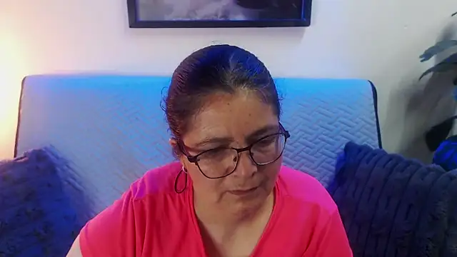 Snapshot of Linda_banks_ chatting on November 28, 1:30 am Linda banks online show from November 28, 1:30 am