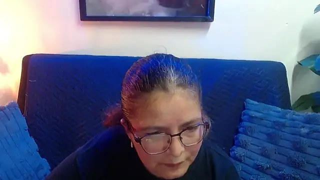 Linda banks  online show from May 10, 1:55 am
