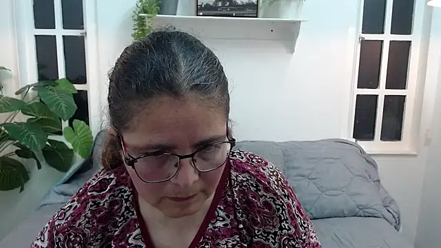 Linda banks  online show from May 23, 1:33 am