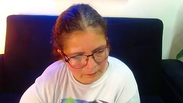 Linda banks  online show from May 24, 1:43 am