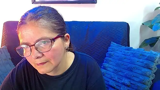 Linda banks  online show from June 6, 1:43 am
