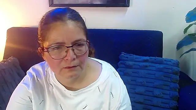 Linda banks  online show from June 21, 1:30 am