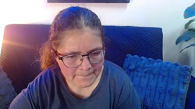 Linda banks  online show from June 26, 1:54 am