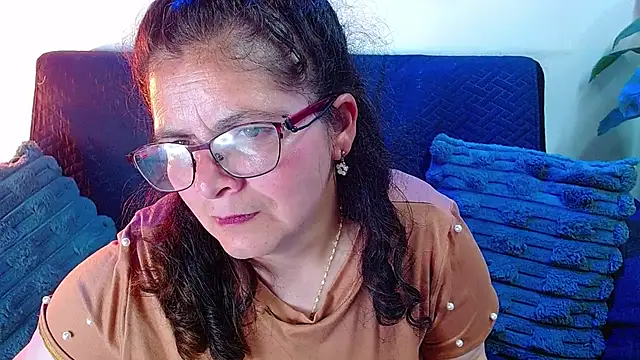 Linda banks  online show from July 21, 1:52 am