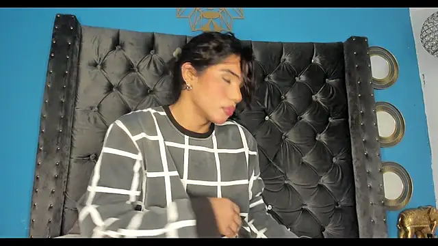 Snapshot of bxby_dolls chatting on October 9, 4:54 am bxby dolls online show from October 9, 4:54 am