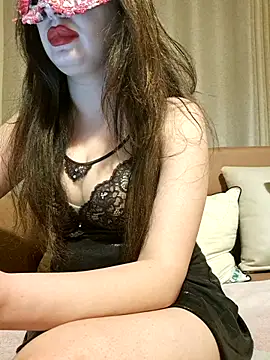 Snapshot of mayaarabian chatting on November 20, 6:40 pm mayaarabian online show from November 20, 6:40 pm