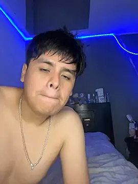 Kailertwink online show from June 29, 4:41 am
