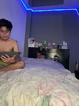 Kailertwink online show from August 2, 4:11 am