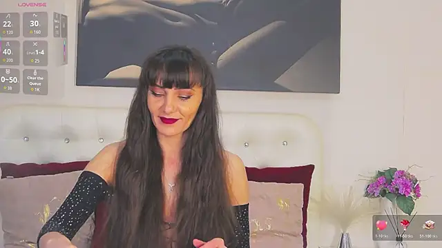 Snapshot of KathiaLust chatting on February 8, 7:50 pm KathiaLust online show from February 8, 7:50 pm