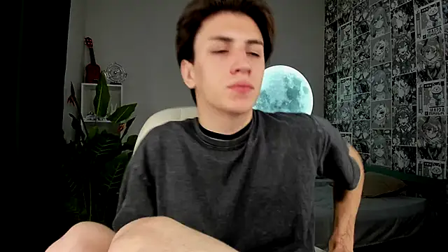 Oliver Starboy online show from September 9, 7:52 am
