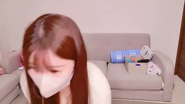 Snapshot of ena_7 chatting on May 20, 3:18 pm ena 7 online show from May 20, 3:18 pm