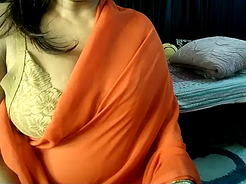 Snapshot of Anaconda-Mall chatting on February 14, 6:26 pm Anaconda-Mall online show from February 14, 6:26 pm