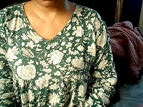 Snapshot of Anaconda-Mall chatting on February 16, 11:01 pm Anaconda-Mall online show from February 16, 11:01 pm