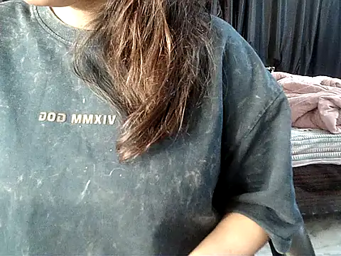 Snapshot of Anaconda-Mall chatting on February 21, 6:31 pm Anaconda-Mall online show from February 21, 6:31 pm