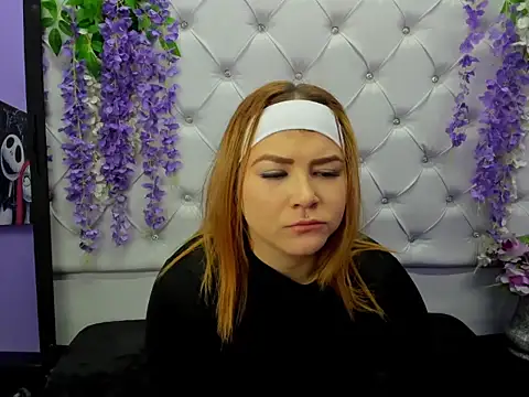 Snapshot of JuliettaRousse69 chatting on September 11, 12:27 pm JuliettaRousse69 online show from September 11, 12:27 pm