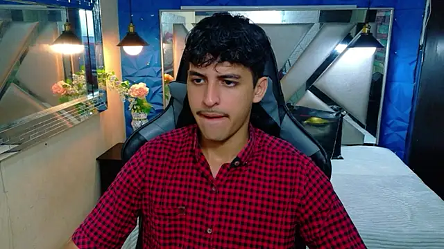 Alan Del Reyx online show from February 8, 6:39 am