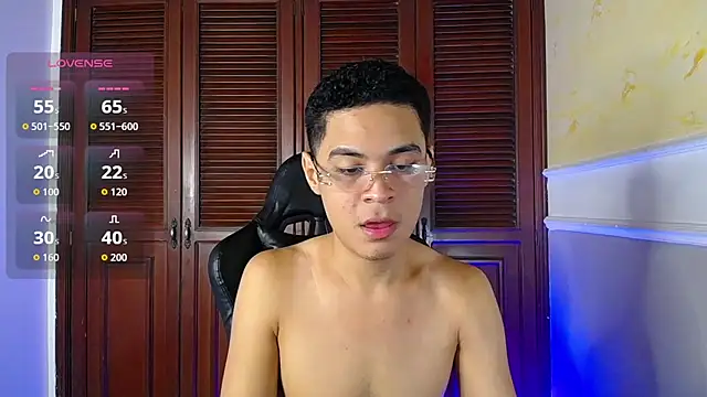 Snapshot of edy_play chatting on October 4, 5:16 am edy play online show from October 4, 5:16 am