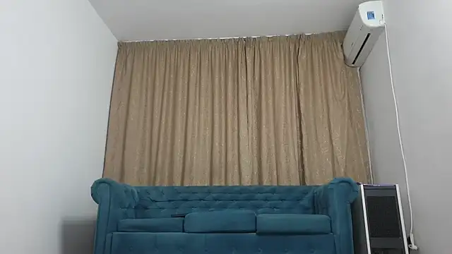 Snapshot of BLOND_GOD chatting on June 6, 12:38 am BLOND GOD online show from June 6, 12:38 am